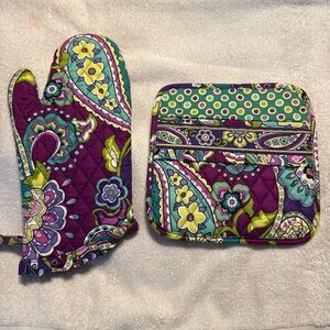 New Vera Bradley Heather Cooking Mitten And Pot Holder Set